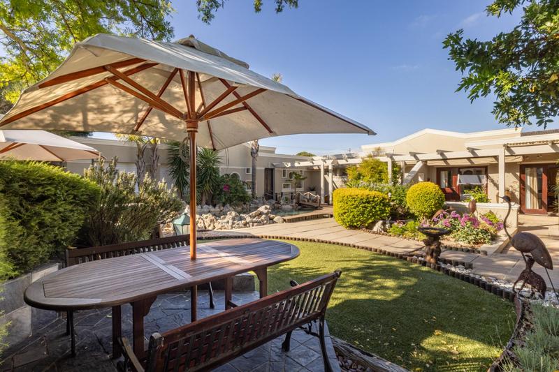 6 Bedroom Property for Sale in Plumstead Western Cape